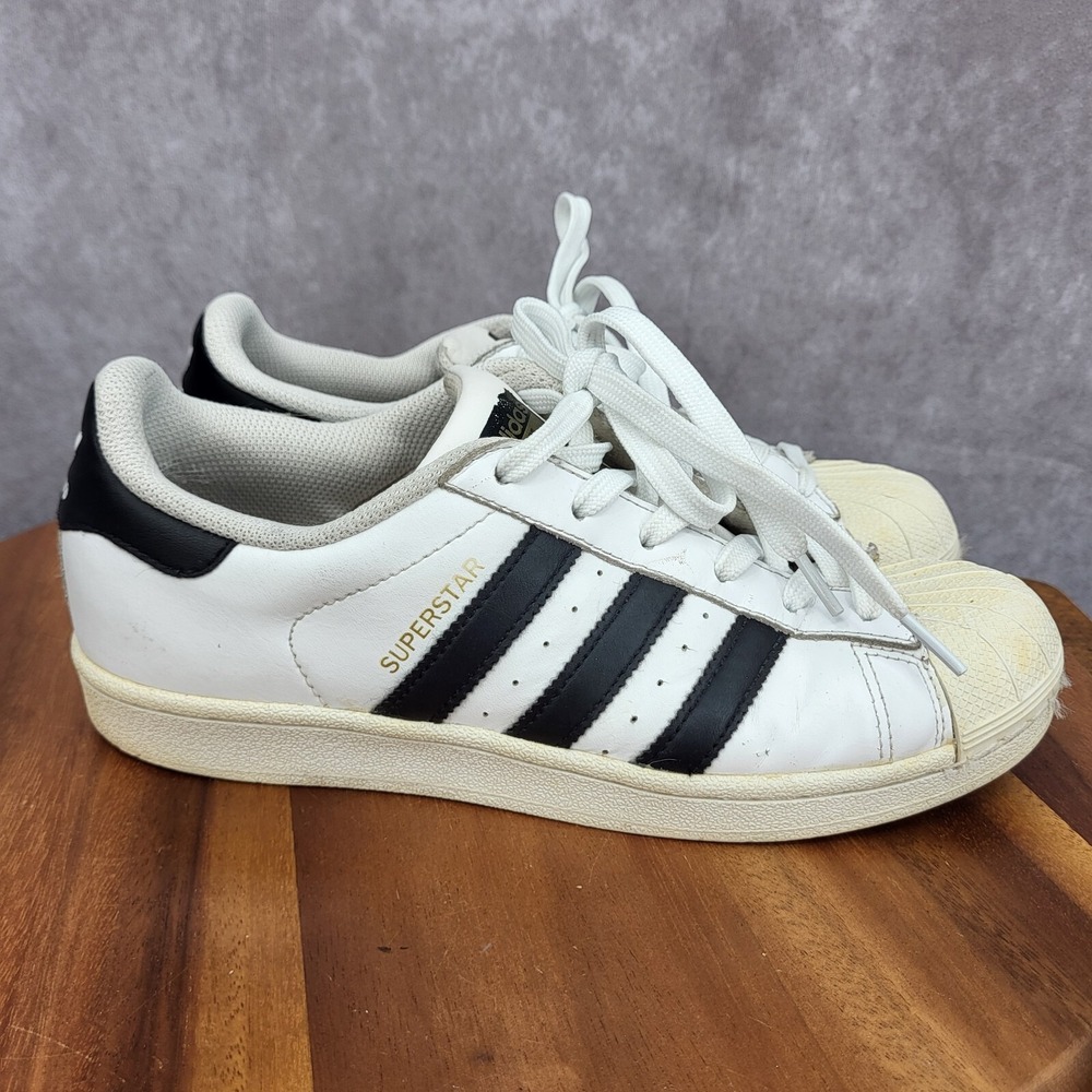 Adidas Superstar Sneakers‎ Womens 7.5 White Leather Lace Up Casual Shoes C77153